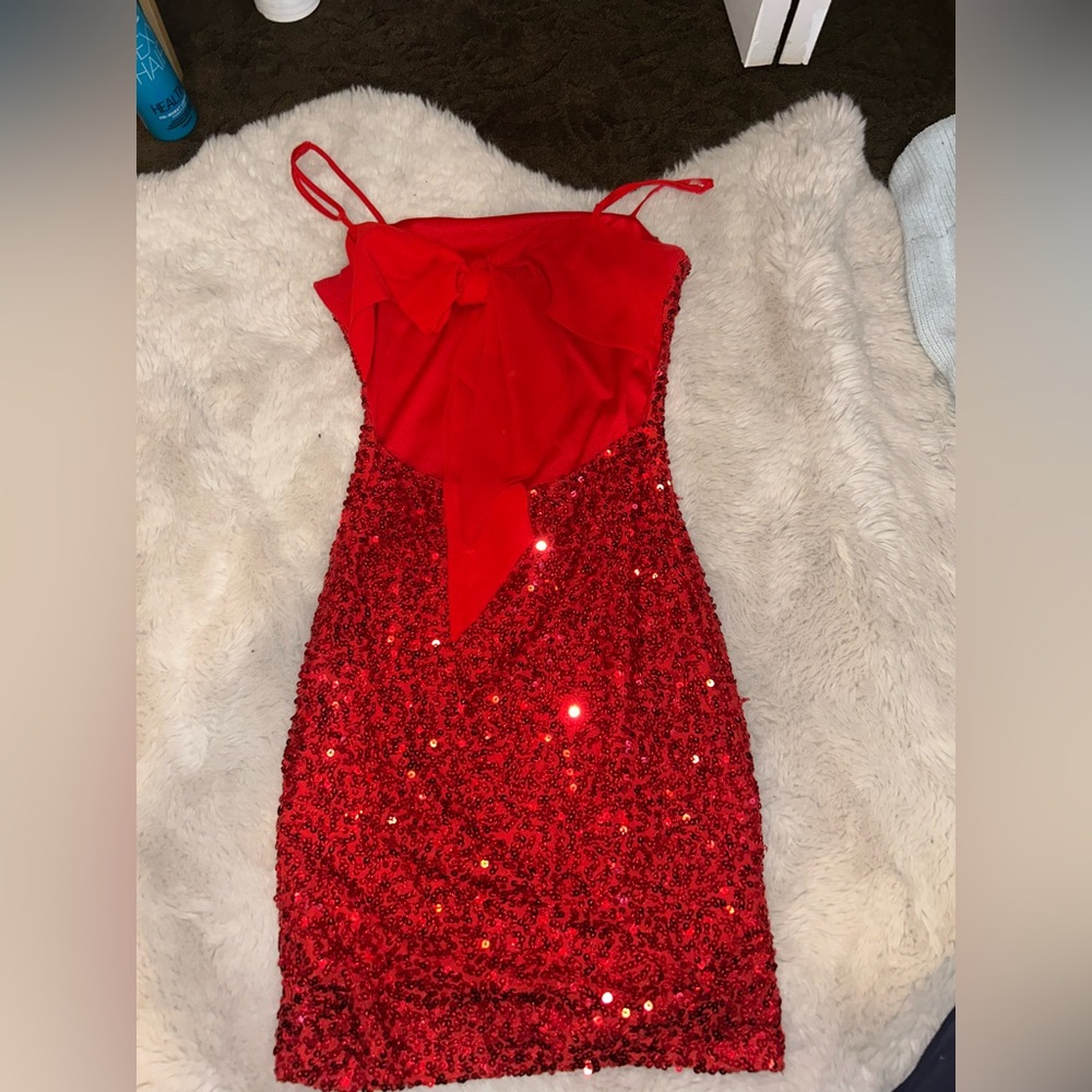B. Darlin red sparkly dress size 0 - Picture 1 of 3